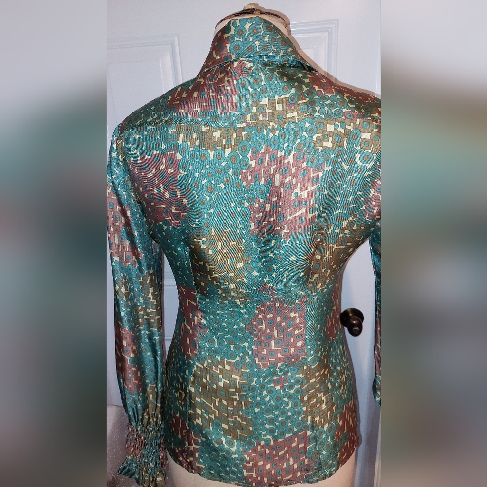 Pure Silk Italy
Geometric Patterned Blouse - Picture 5 of 7